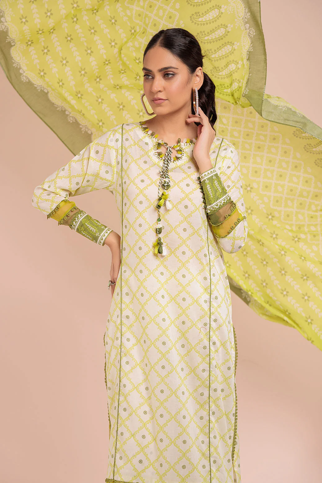 AASHAAR - 3 PC (RSO233P57B)