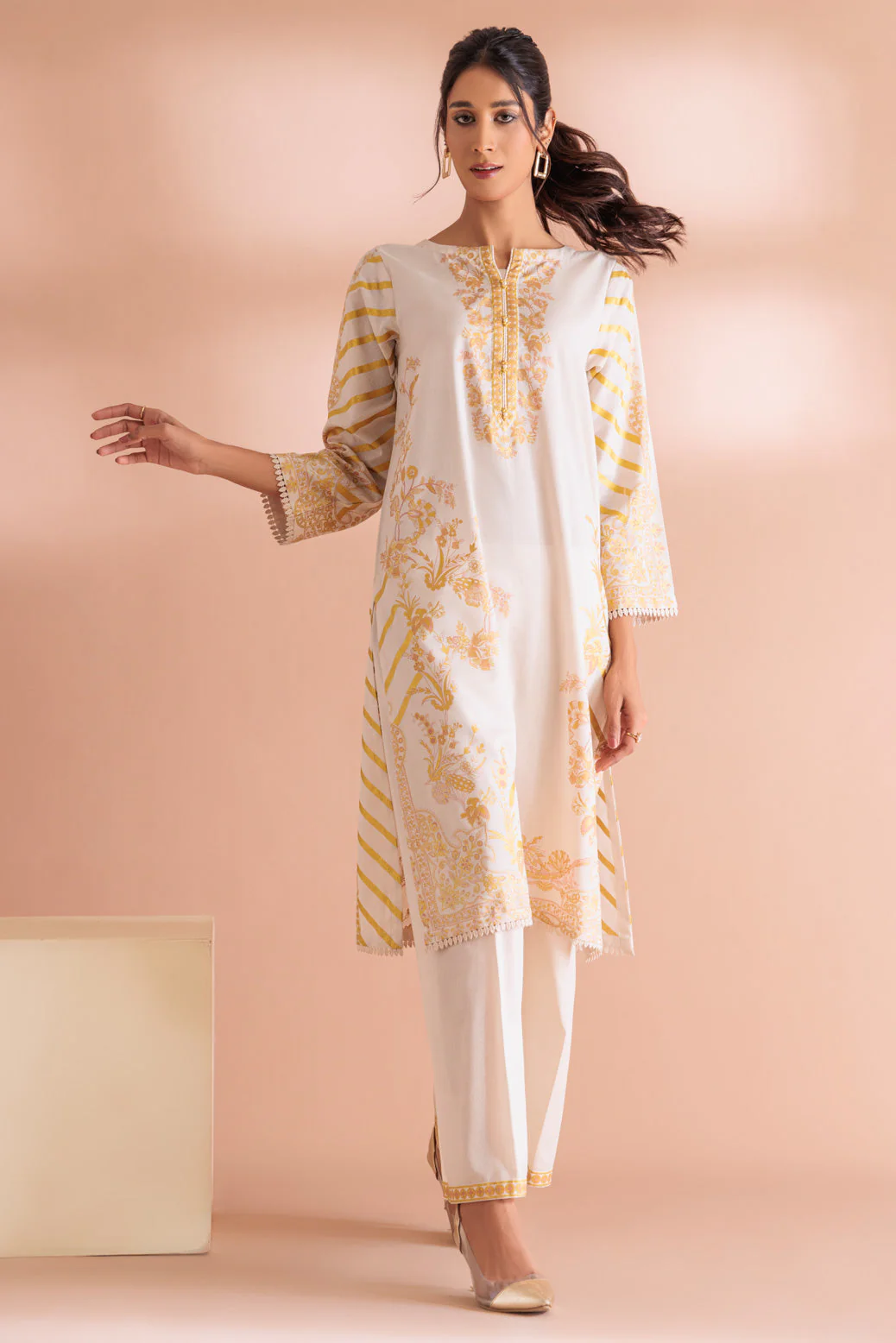 CREAM-AYUDIA-2 PIECE (WS6232P56)
