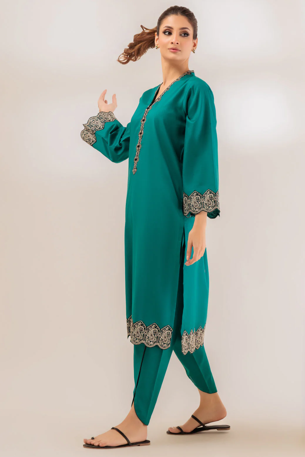 GREEN-DOBBY-2 PIECE (SRS232P43)