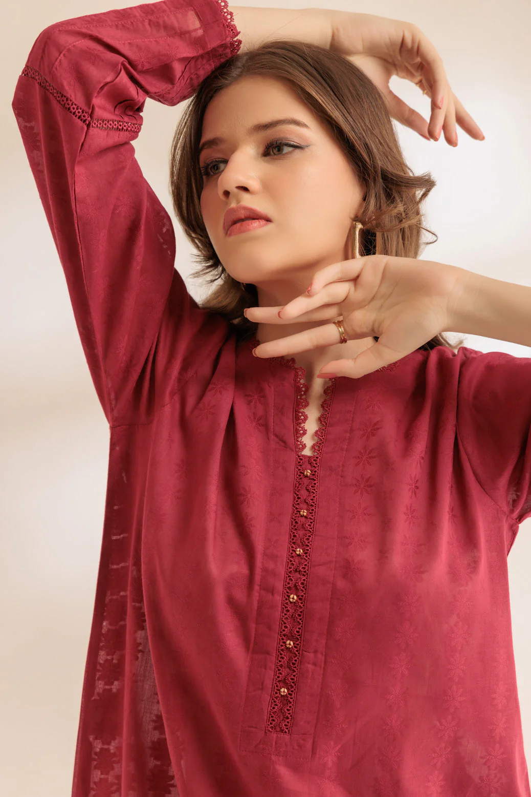 RED-JACQUARD-2 PIECE (SS2242P33)